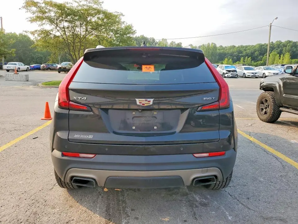 2020 CADILLAC XT4 PREMIUM LUXURY  