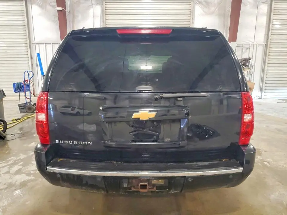 2013 CHEVROLET SUBURBAN K1500 LTZ  