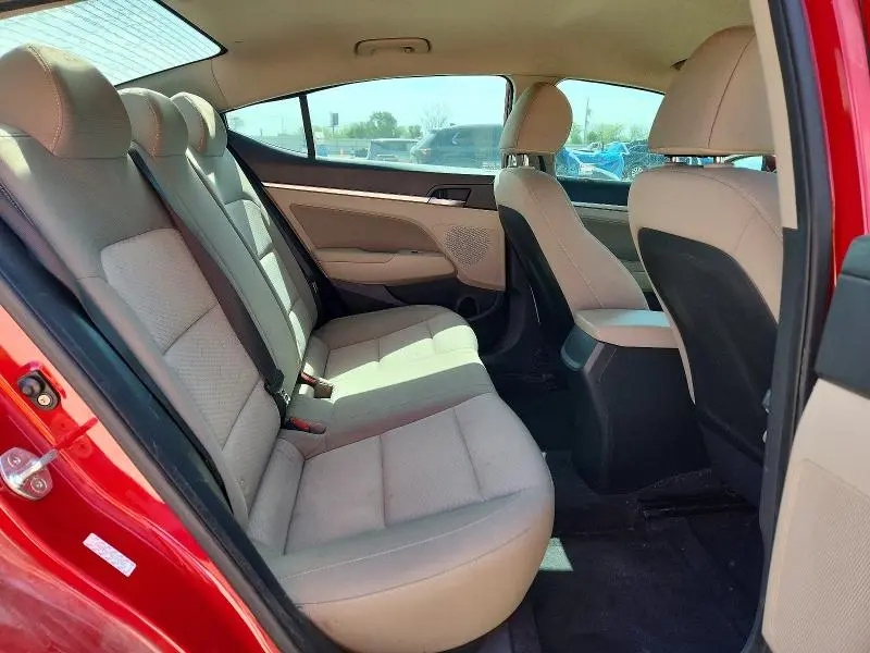 2019 HYUNDAI ELANTRA SEL  