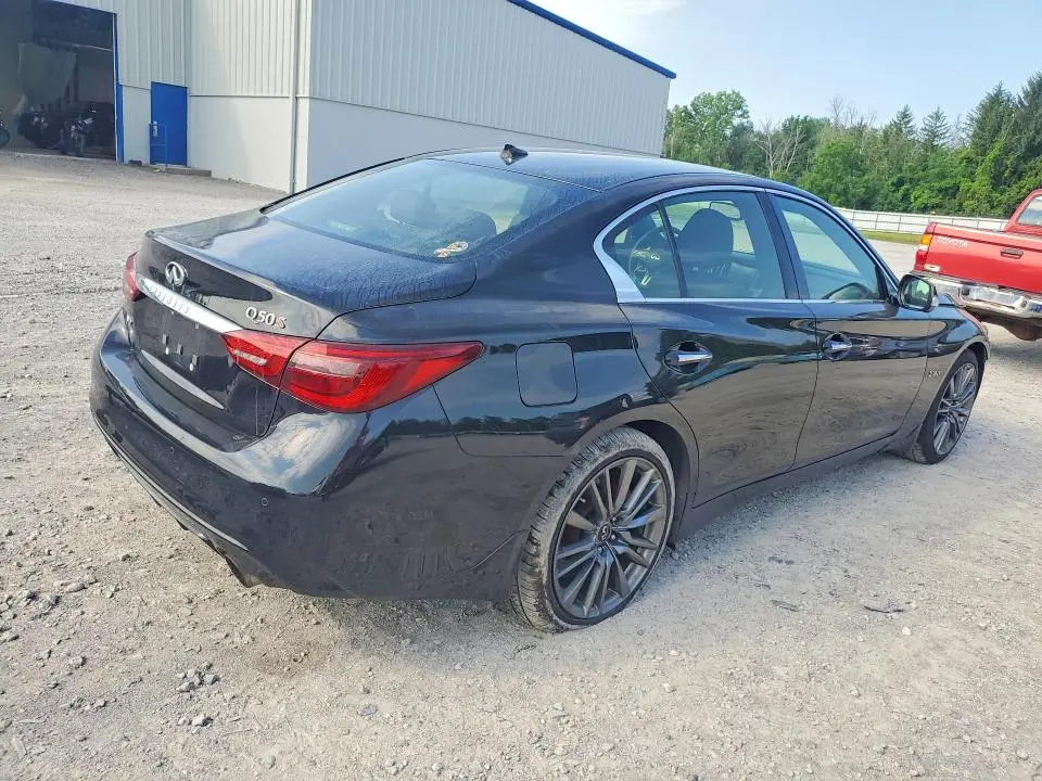 2018 INFINITI Q50 RED SPORT 400  