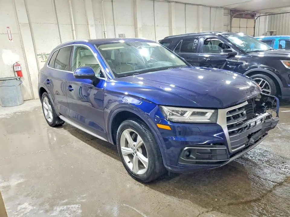 2020 AUDI Q5 PRESTIGE  