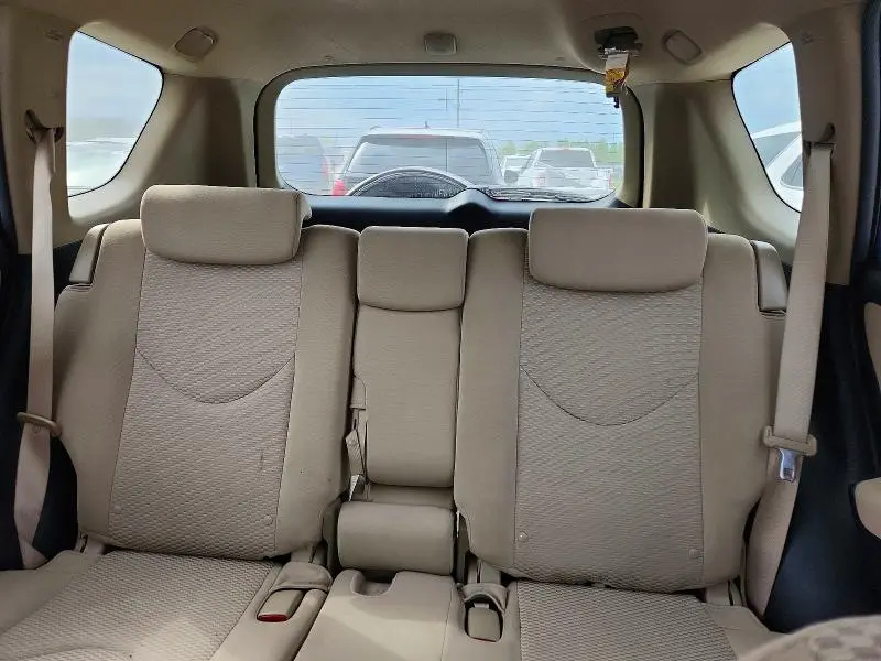 2011 TOYOTA RAV4 BASE  
