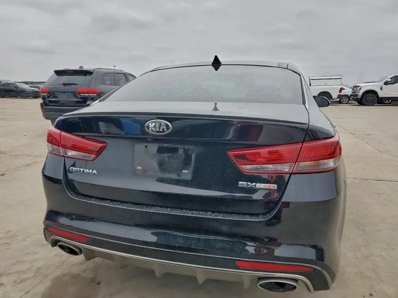 2018 KIA OPTIMA SX  