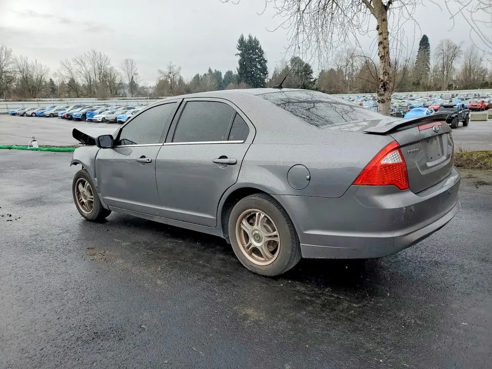 2011 FORD FUSION SE  