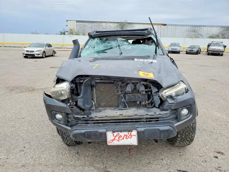 2017 TOYOTA TACOMA DOUBLE CAB  