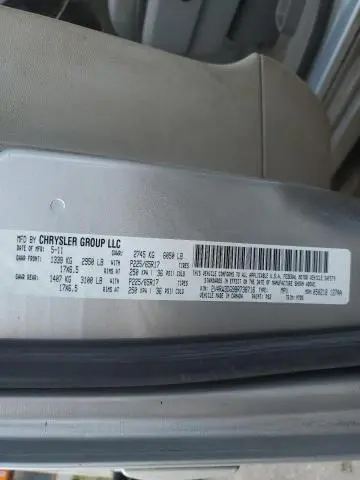 2011 VOLKSWAGEN ROUTAN SE  