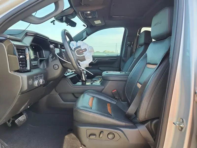 2022 GMC SIERRA K1500 AT4  