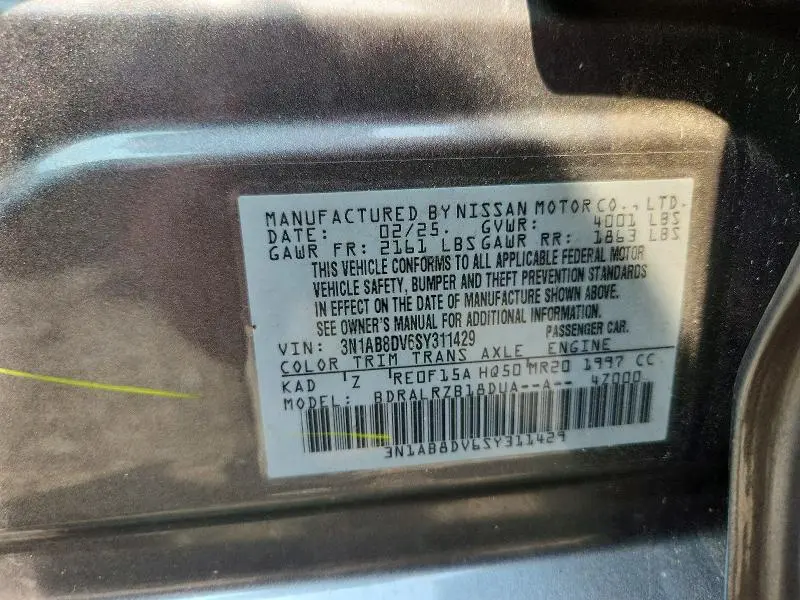 2025 NISSAN SENTRA SR  