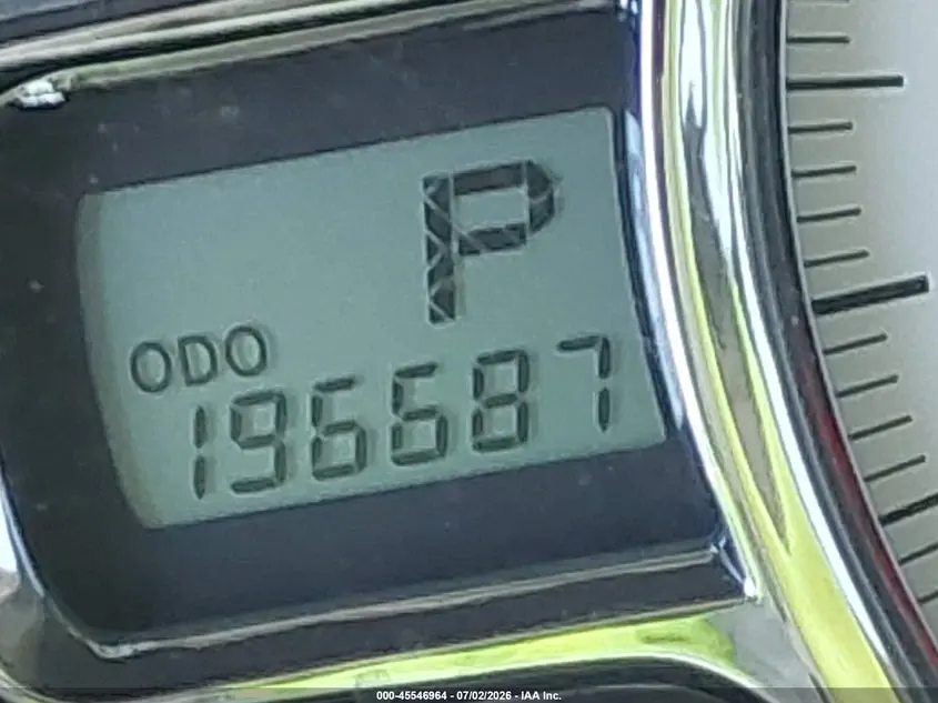 2014 TOYOTA SIENNA SE 8 PASSENGER