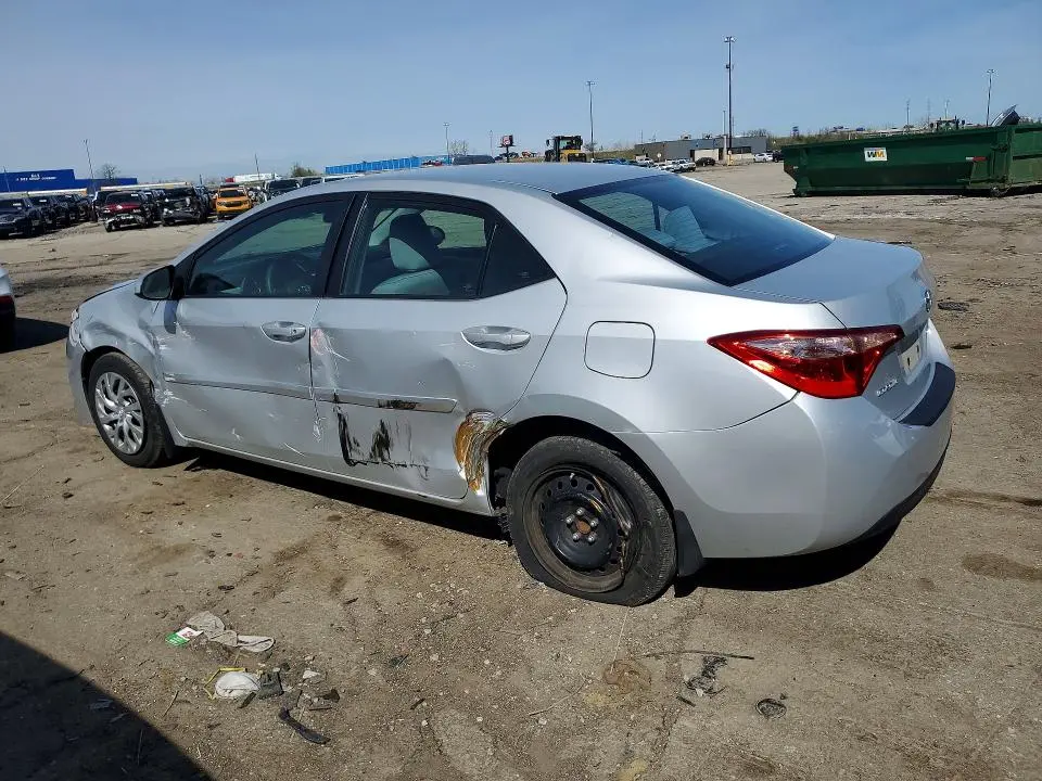 2018 TOYOTA COROLLA LE  