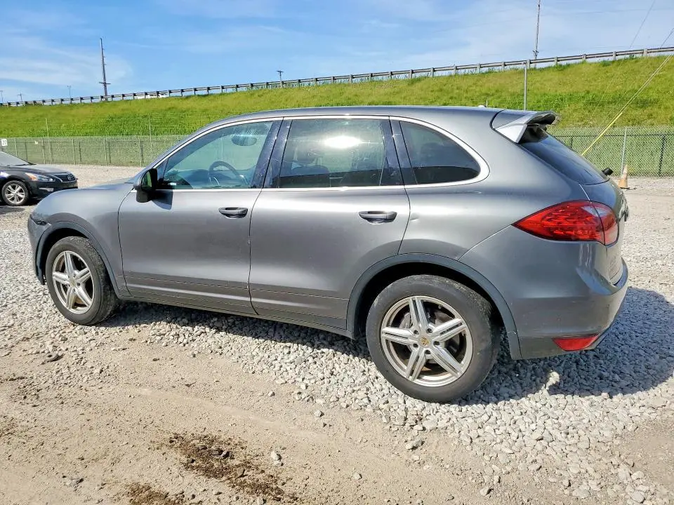 2014 PORSCHE CAYENNE BASE  