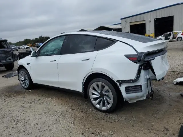 2026 TESLA MODEL Y   