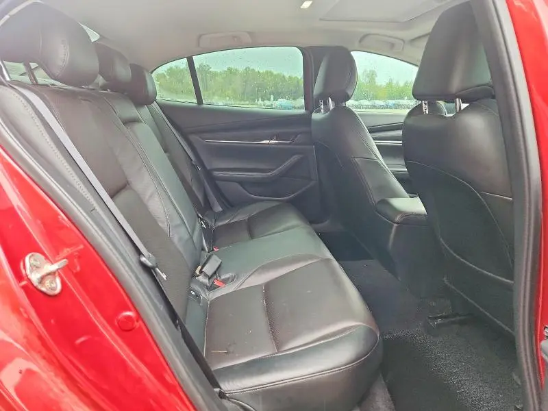 2023 MAZDA 3 GT  