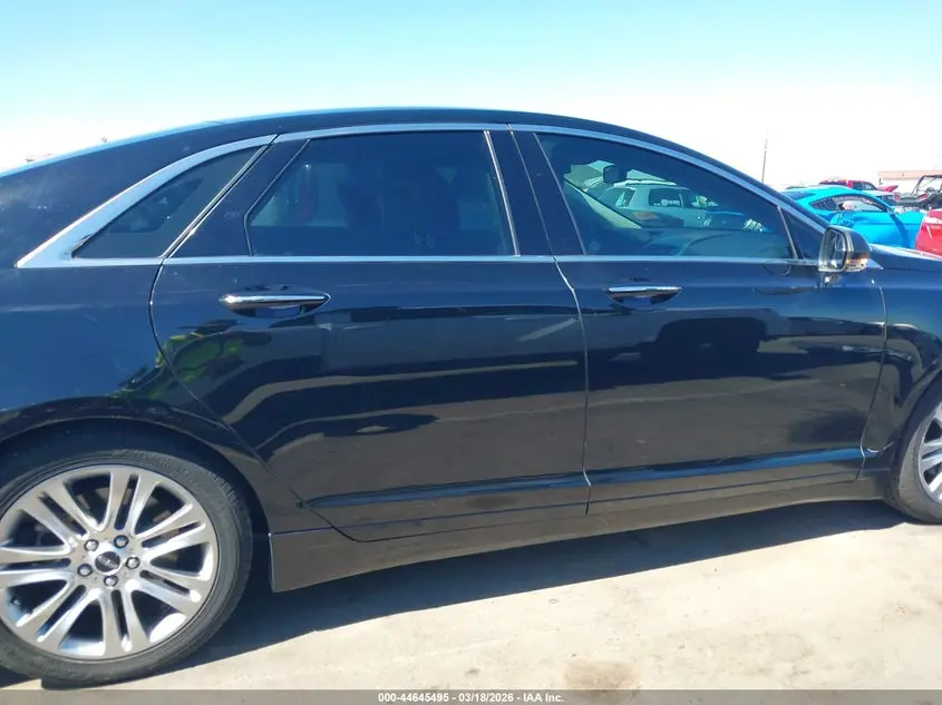 2016 LINCOLN MKZ  