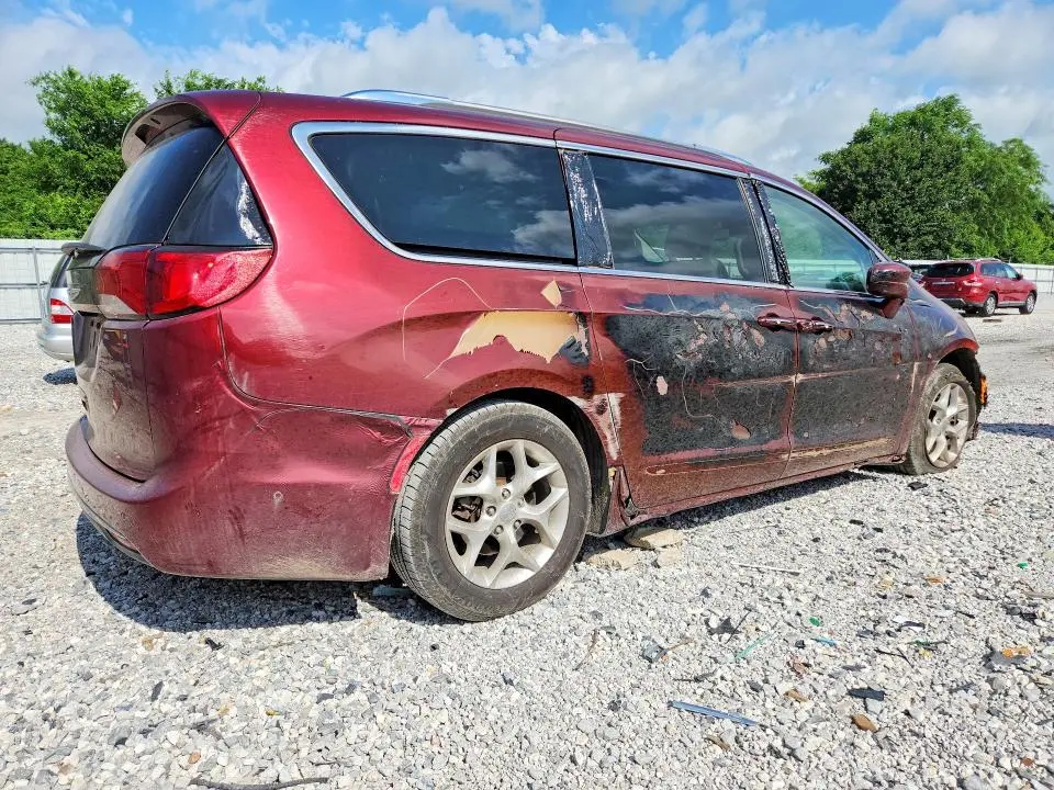 2020 CHRYSLER PACIFICA TOURING L  