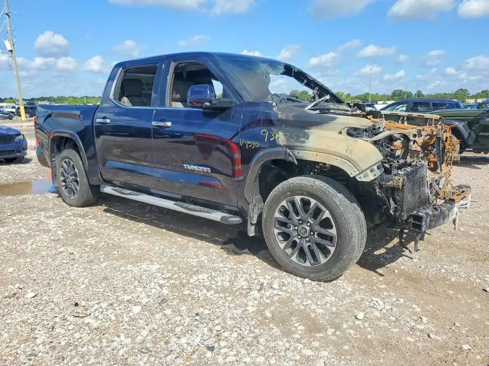 2023 TOYOTA TUNDRA CREWMAX LIMITED  