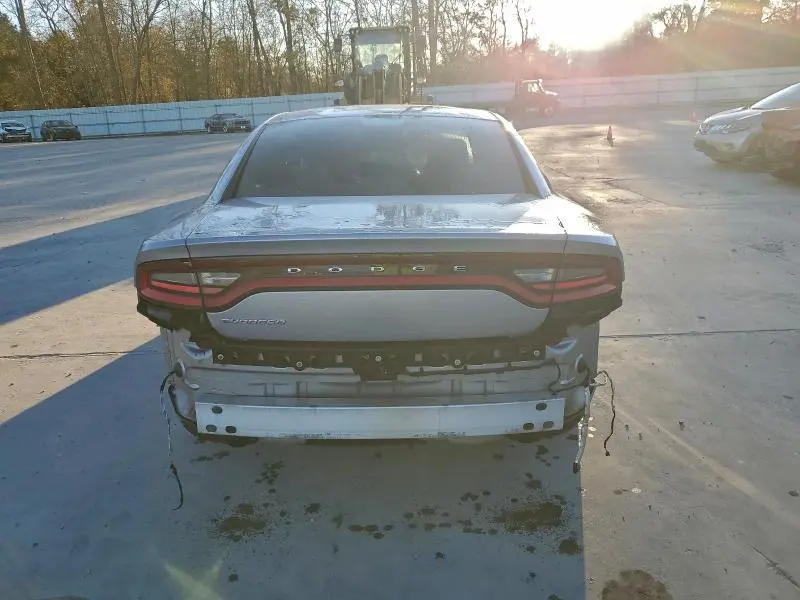 2016 DODGE CHARGER SE  