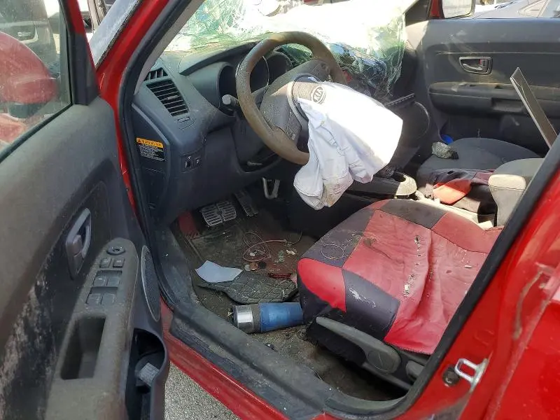 2010 KIA SOUL +  