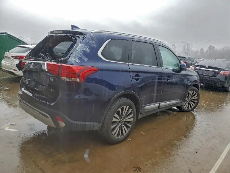 2020 MITSUBISHI OUTLANDER SE  