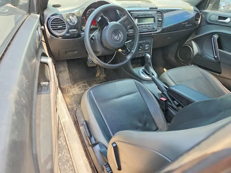 2015 VOLKSWAGEN BEETLE 1.8T  