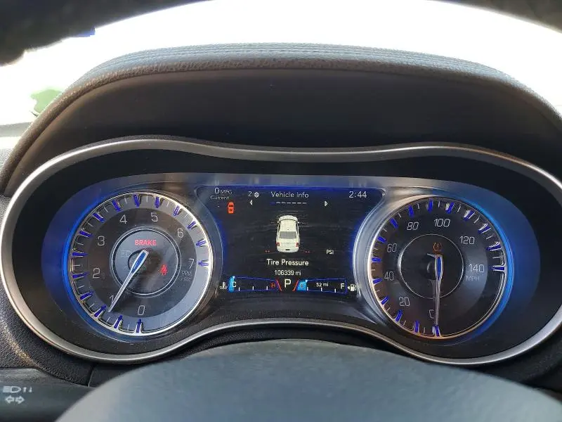 2016 CHRYSLER 300 LIMITED  