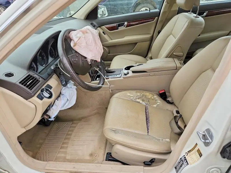 2011 MERCEDES-BENZ C 300 4MATIC  