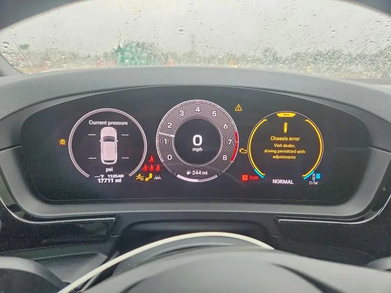 2024 PORSCHE CAYENNE   