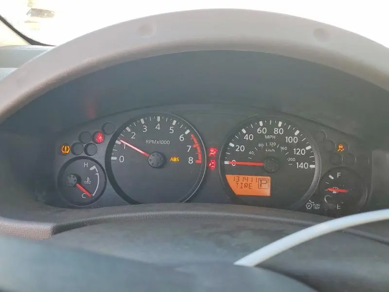 2015 NISSAN FRONTIER S  