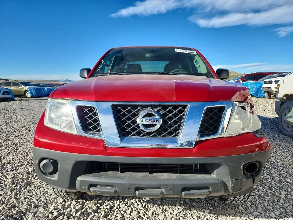 2012 NISSAN FRONTIER S  