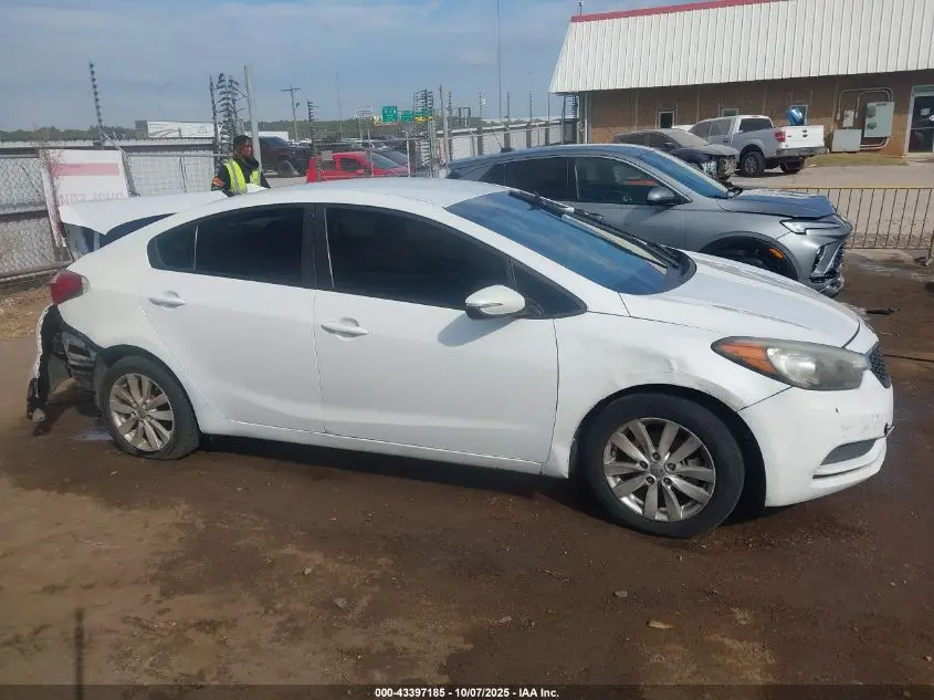 2016 KIA FORTE LX