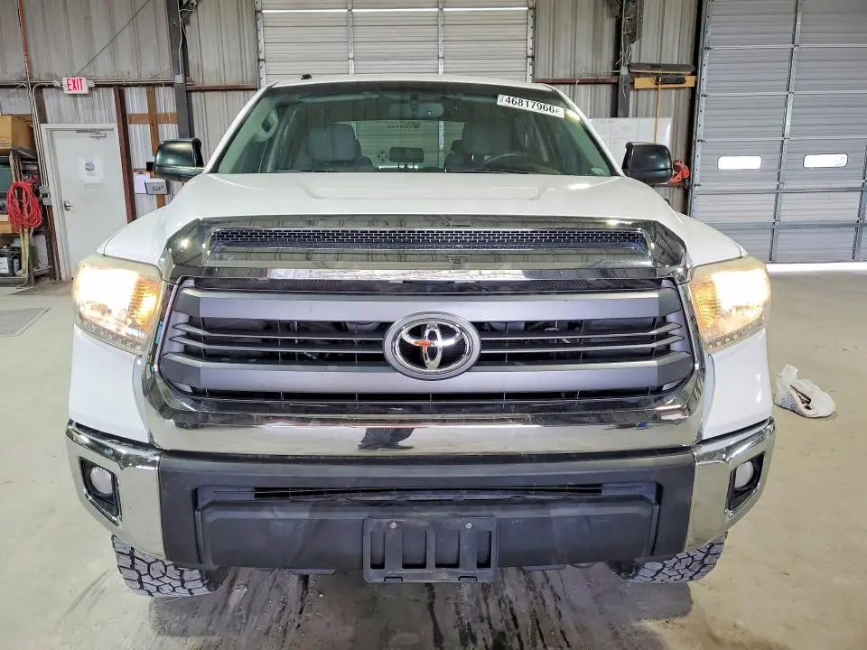 2014 TOYOTA TUNDRA SR5  