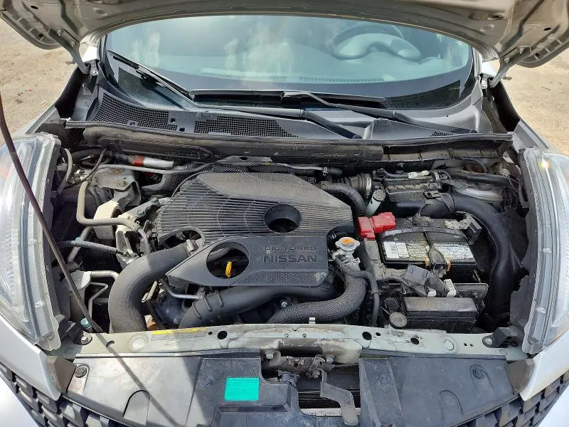 2015 NISSAN JUKE SL  