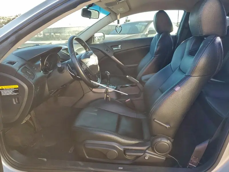 2011 HYUNDAI GENESIS COUPE 2.0T  