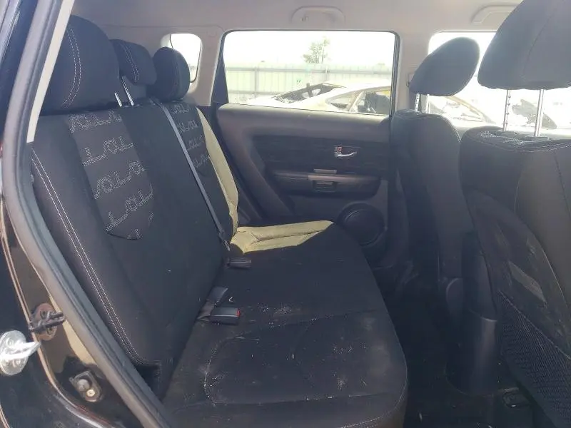 2013 KIA SOUL +  
