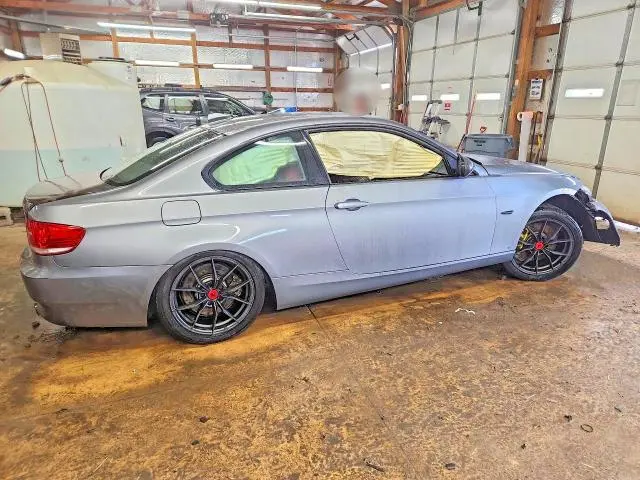 2010 BMW 335 XI  
