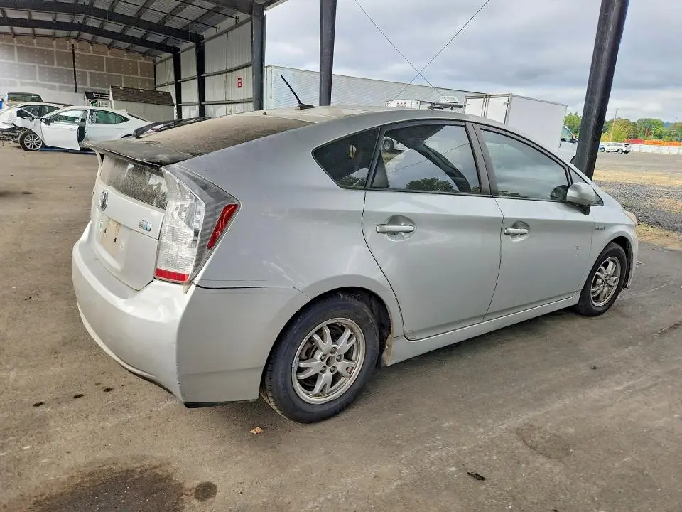 2010 TOYOTA PRIUS IV  