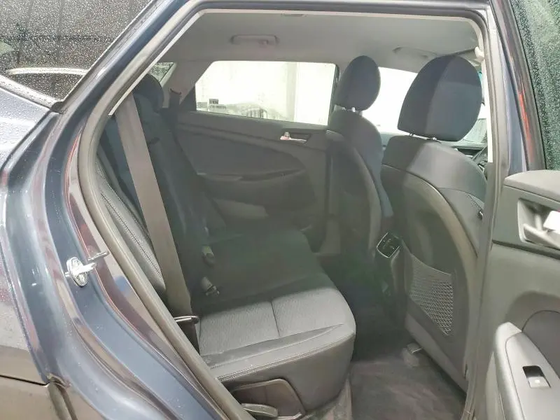 2021 HYUNDAI TUCSON SEL  