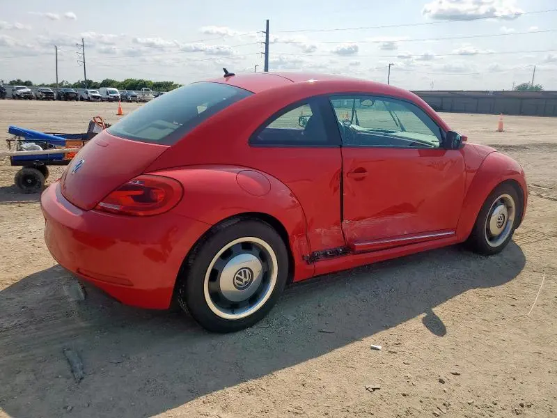 2012 VOLKSWAGEN BEETLE