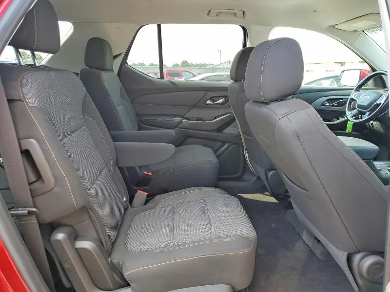 2019 CHEVROLET TRAVERSE LT  