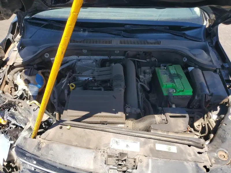 2016 VOLKSWAGEN JETTA SE  