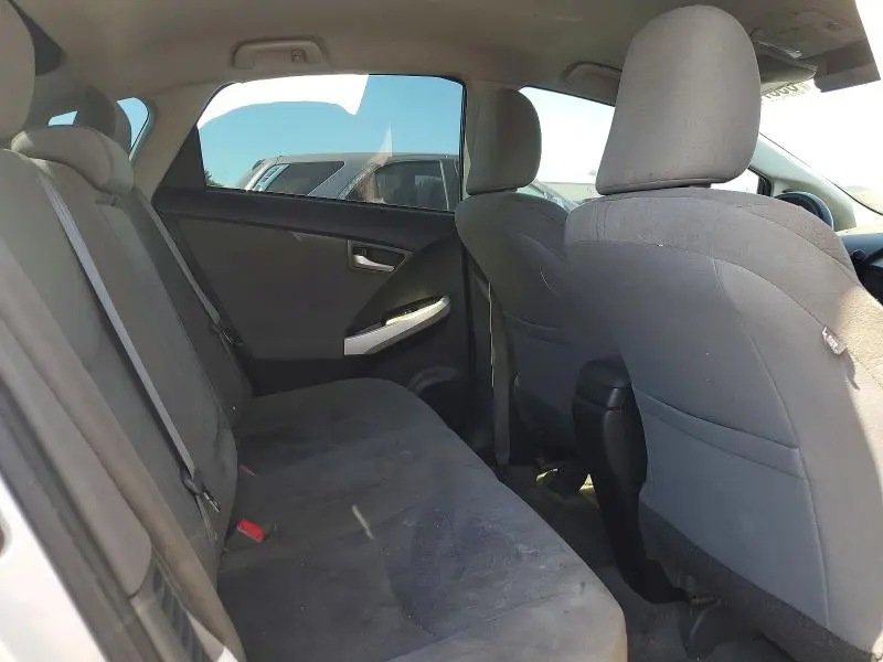 2015 TOYOTA PRIUS TWO  