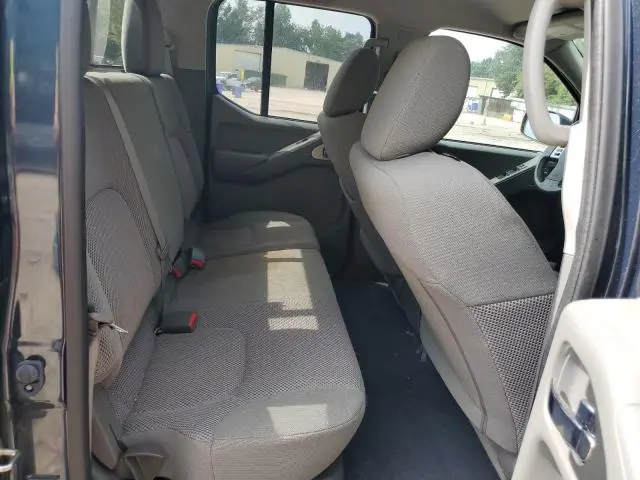 2019 NISSAN FRONTIER S  