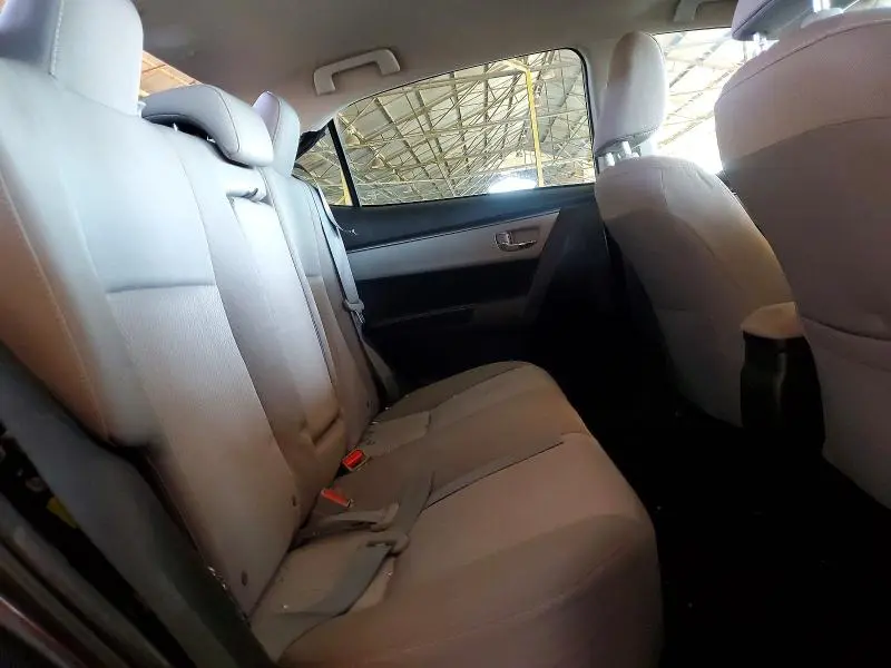 2015 TOYOTA COROLLA LE PLUS  