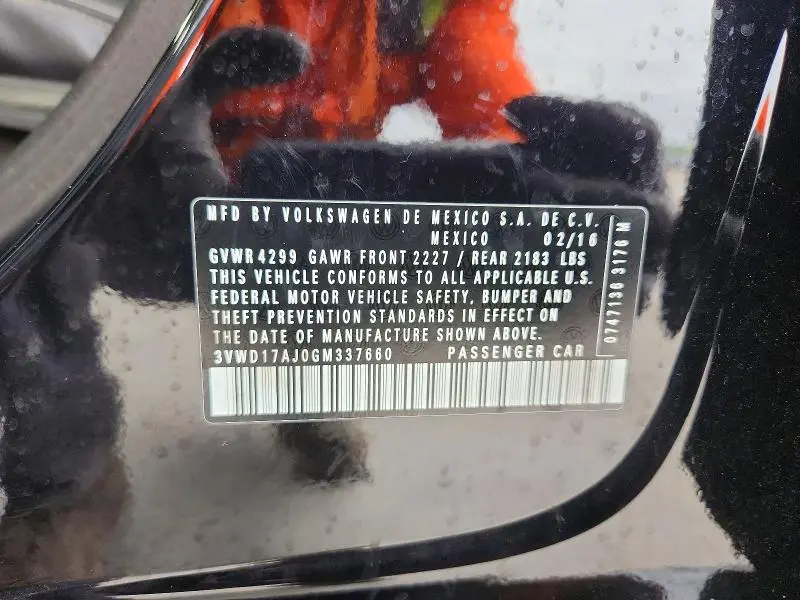 2016 VOLKSWAGEN JETTA SPORT  