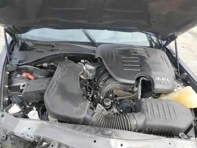 2014 CHRYSLER 300C   