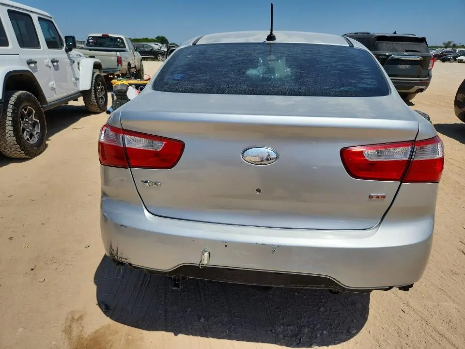 2013 KIA RIO LX  