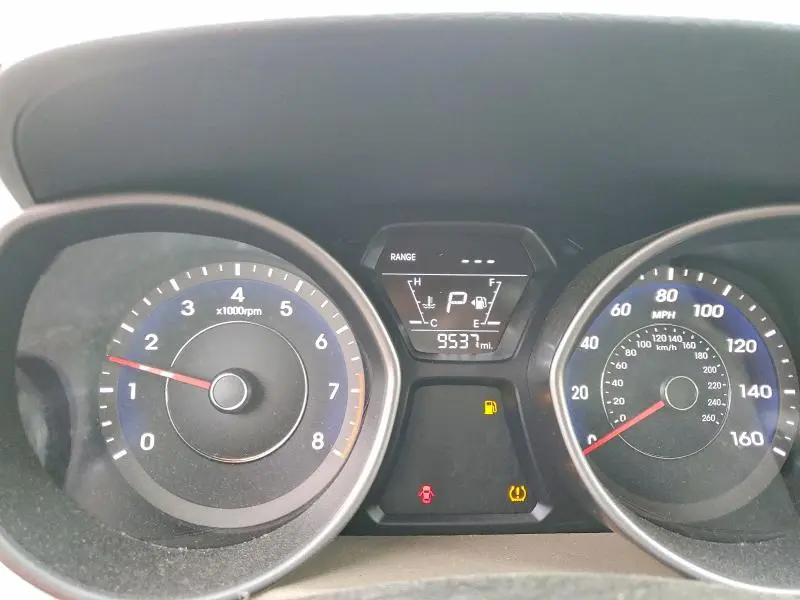 2014 HYUNDAI ELANTRA   