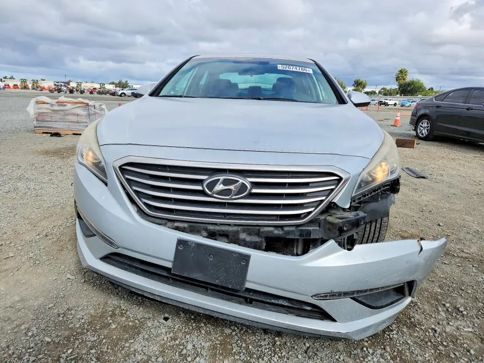 2015 HYUNDAI SONATA SE  