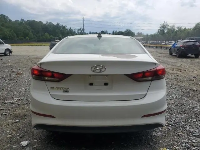 2017 HYUNDAI ELANTRA SE  