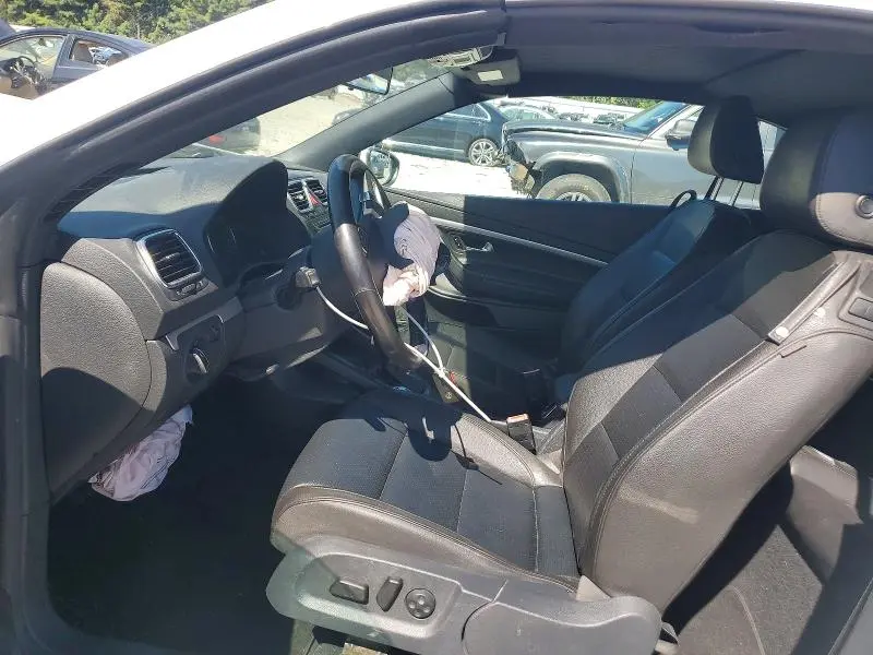 2014 VOLKSWAGEN EOS KOMFORT  